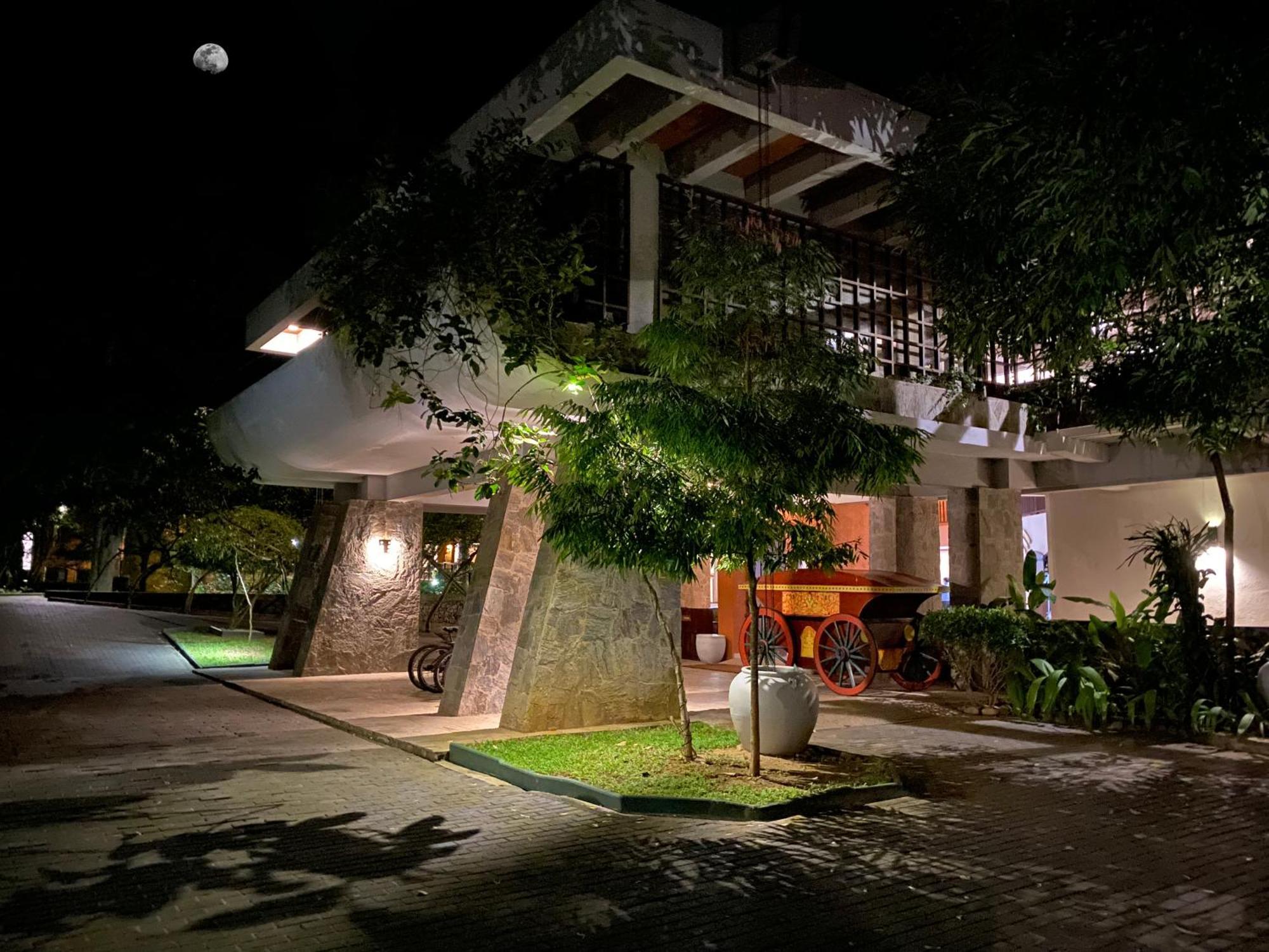 Grand Udawalawe Safari Resort Esterno foto