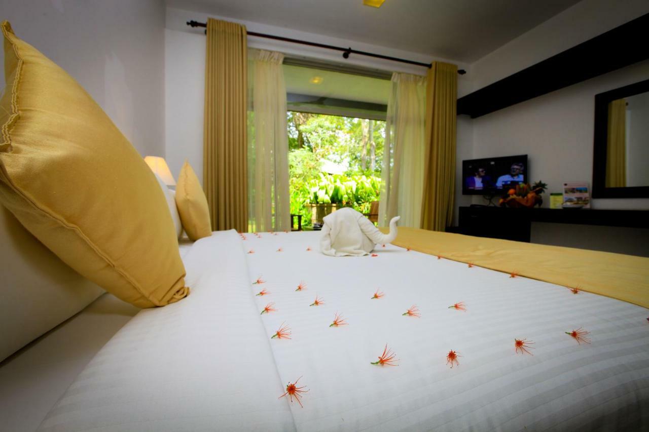 Grand Udawalawe Safari Resort Esterno foto